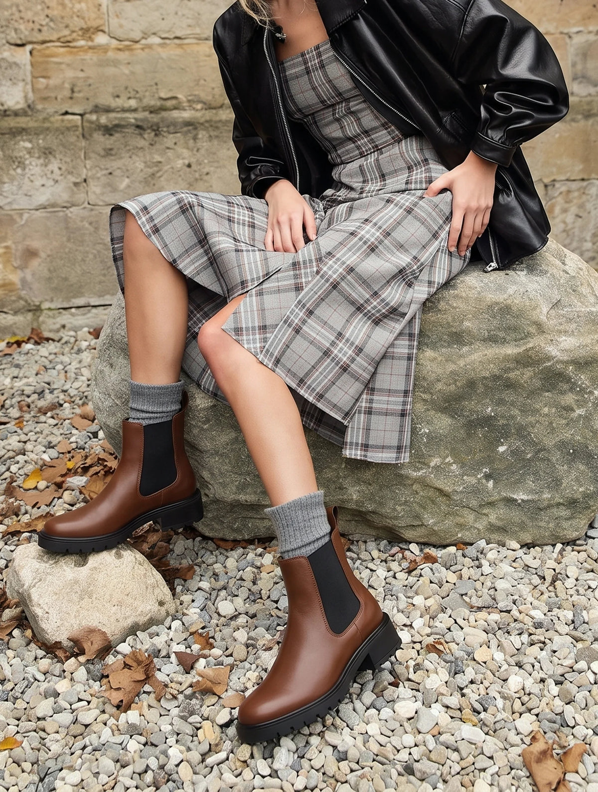 Chelsea Lug Sole Boot